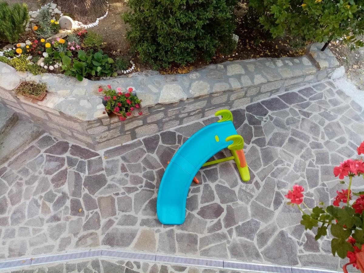 Casa Vacanza Giardino Guardiabruna Esterno foto
