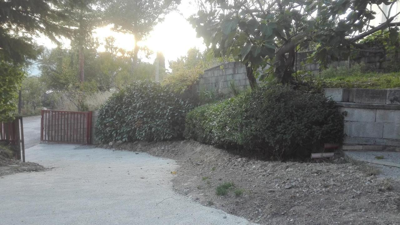 Casa Vacanza Giardino Guardiabruna Esterno foto